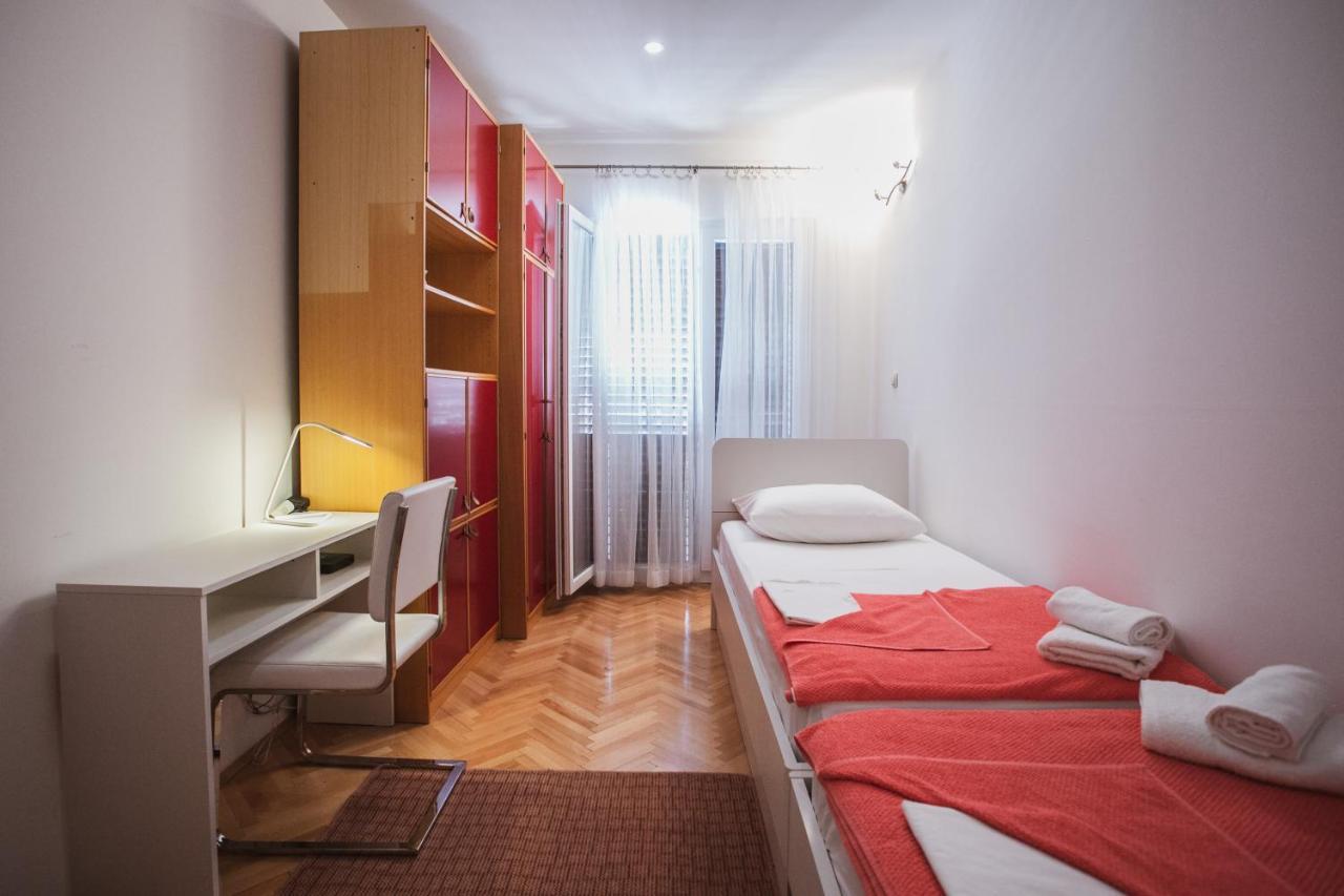 Comfort Sea View Apartment Dugi Rat Exteriör bild