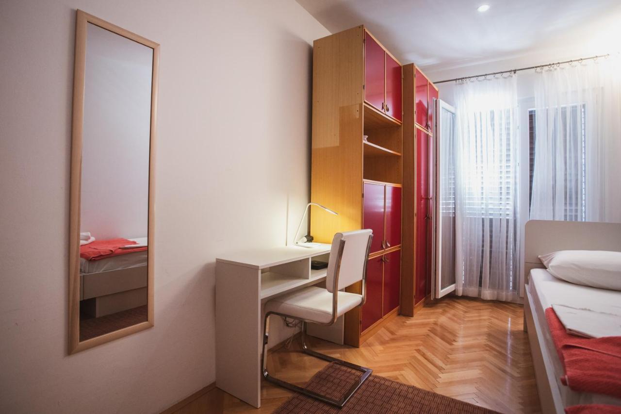 Comfort Sea View Apartment Dugi Rat Exteriör bild